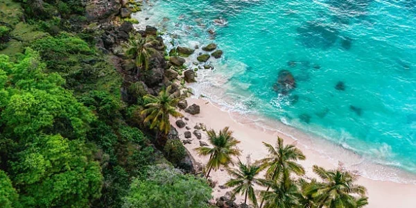 7 Hidden Beaches Perfect for Summer Escapes